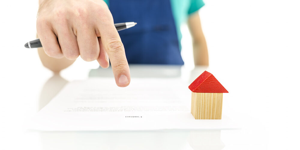 Contrat-signature-doigt